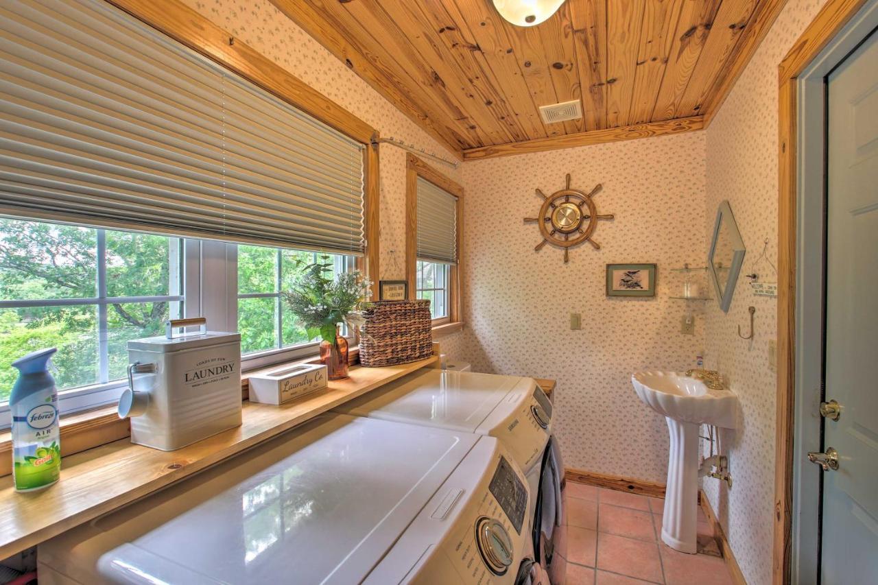 Lakeside Hot Springs Retreat With Kayaks And Boat Dock Hot Springs Village Екстер'єр фото