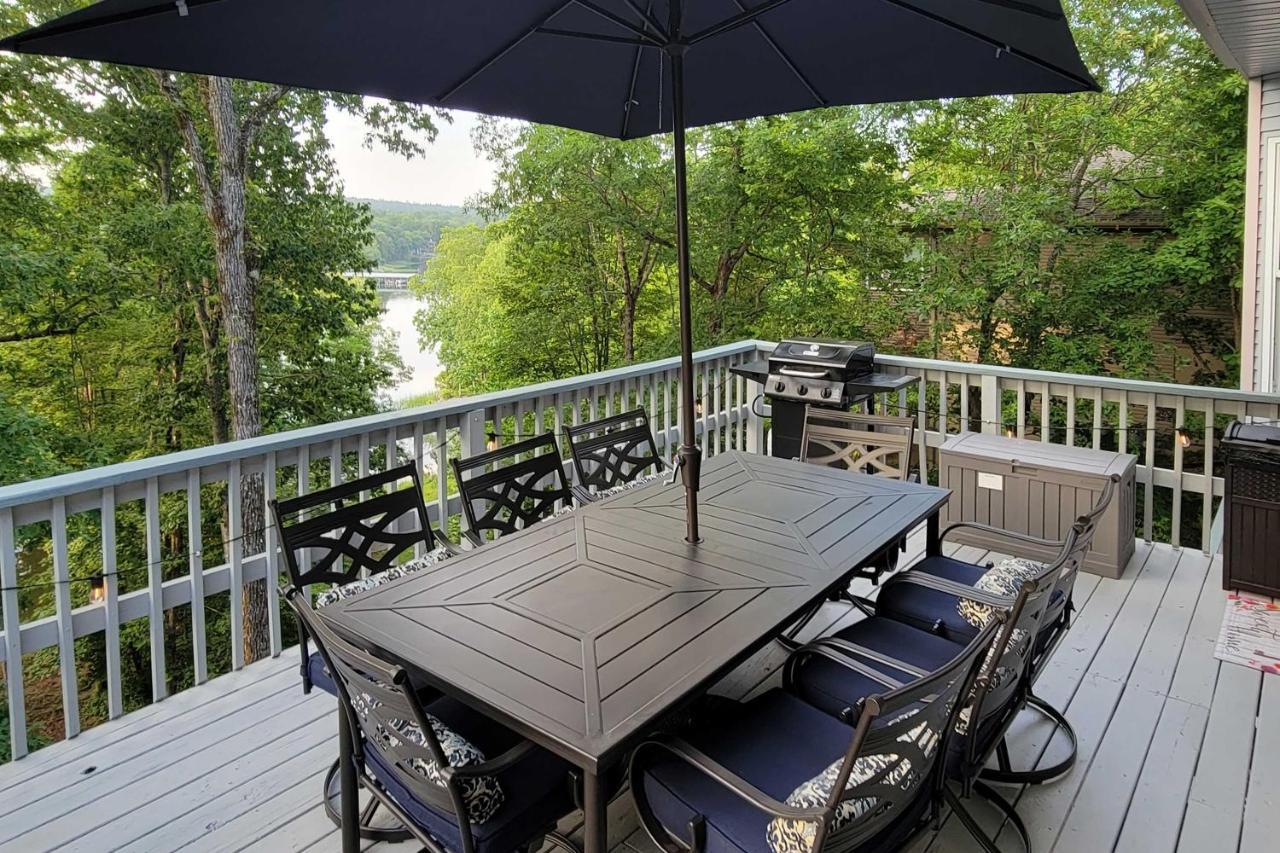 Lakeside Hot Springs Retreat With Kayaks And Boat Dock Hot Springs Village Екстер'єр фото
