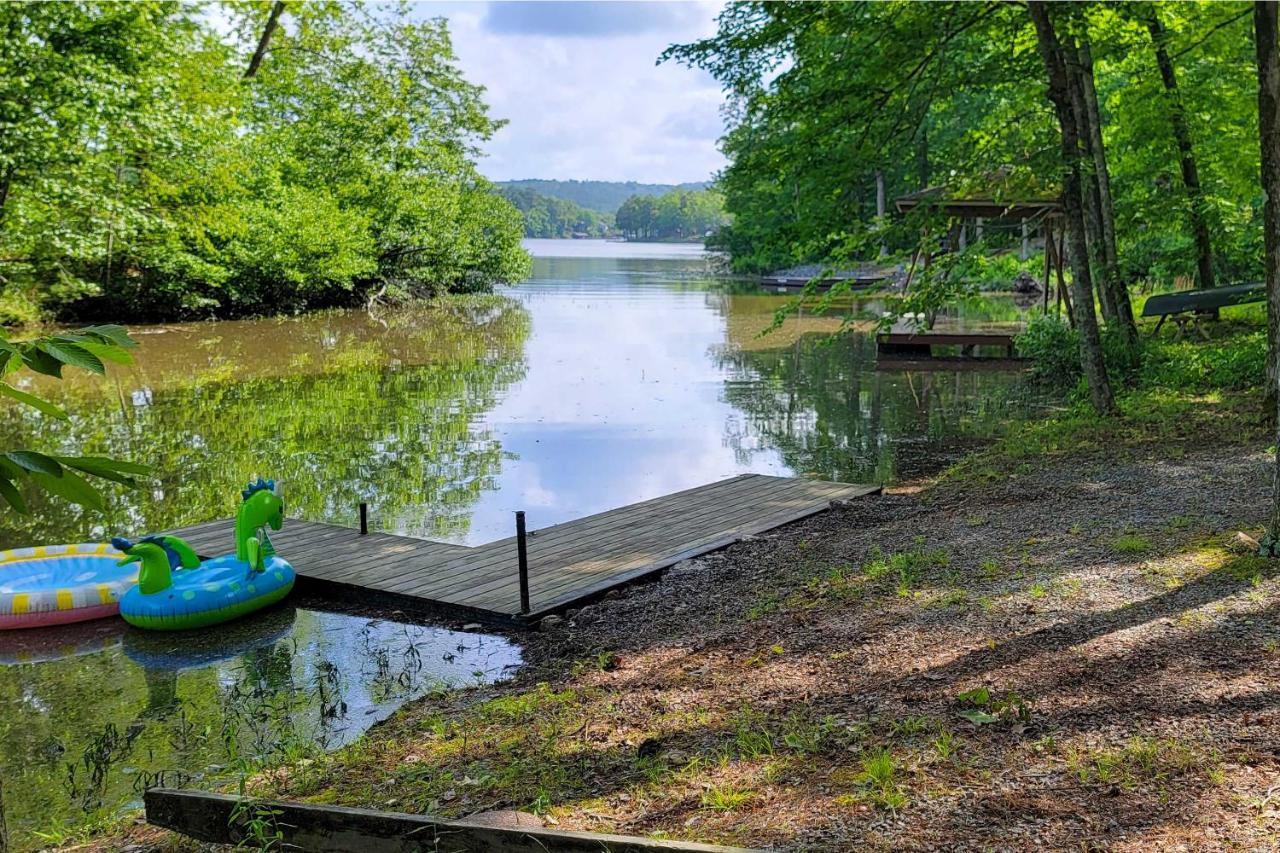 Lakeside Hot Springs Retreat With Kayaks And Boat Dock Hot Springs Village Екстер'єр фото
